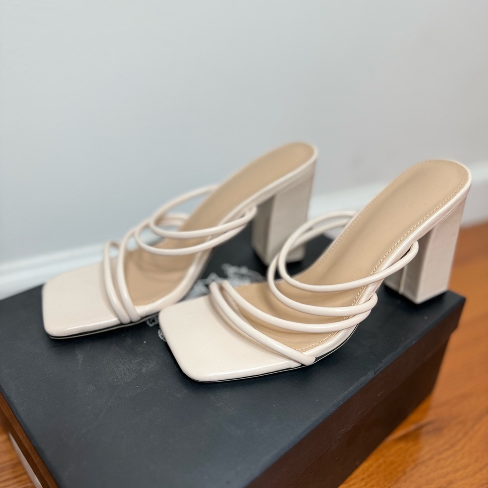 Cream block heel Mules